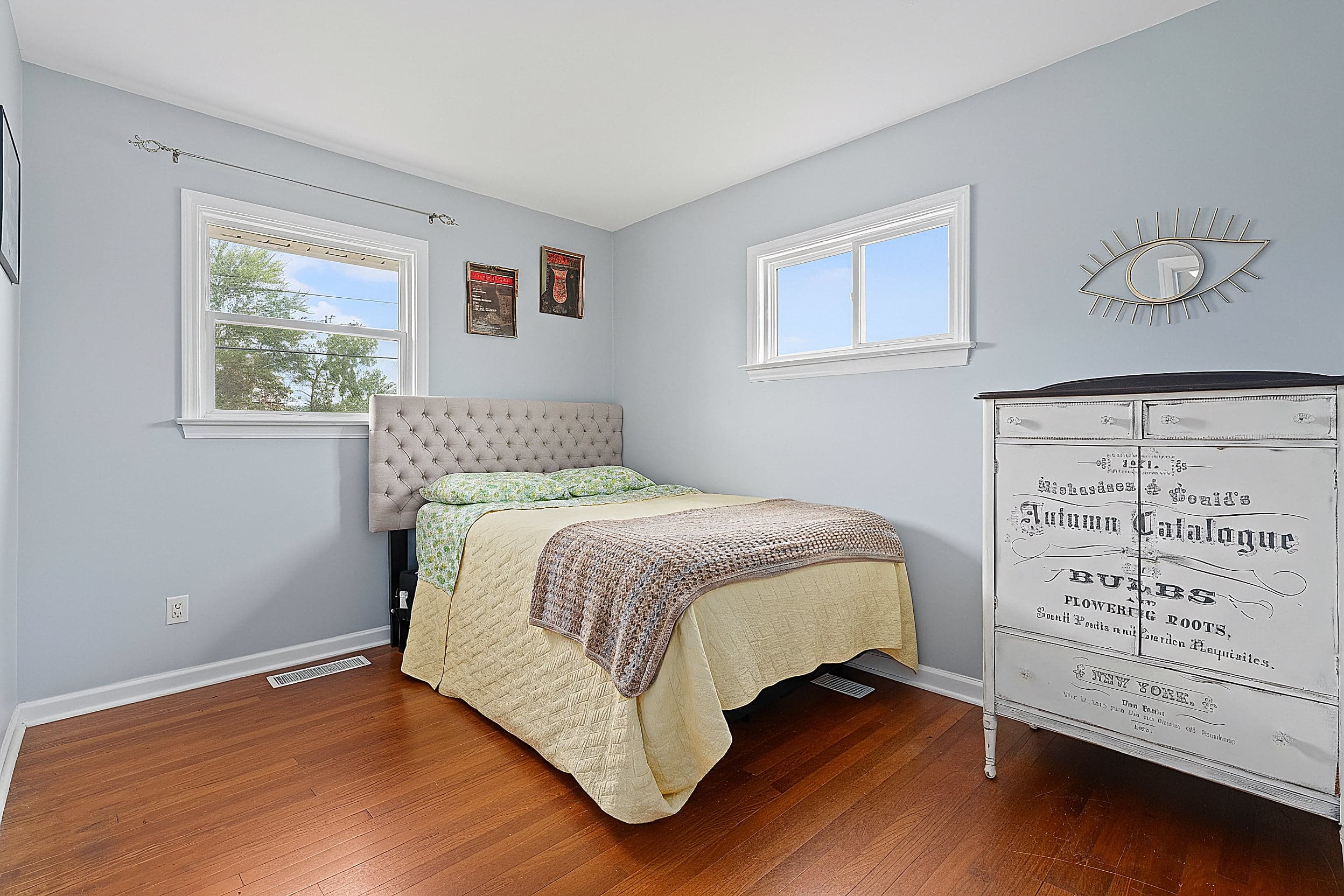 32 Grandview Avenue - Clean presentation - After