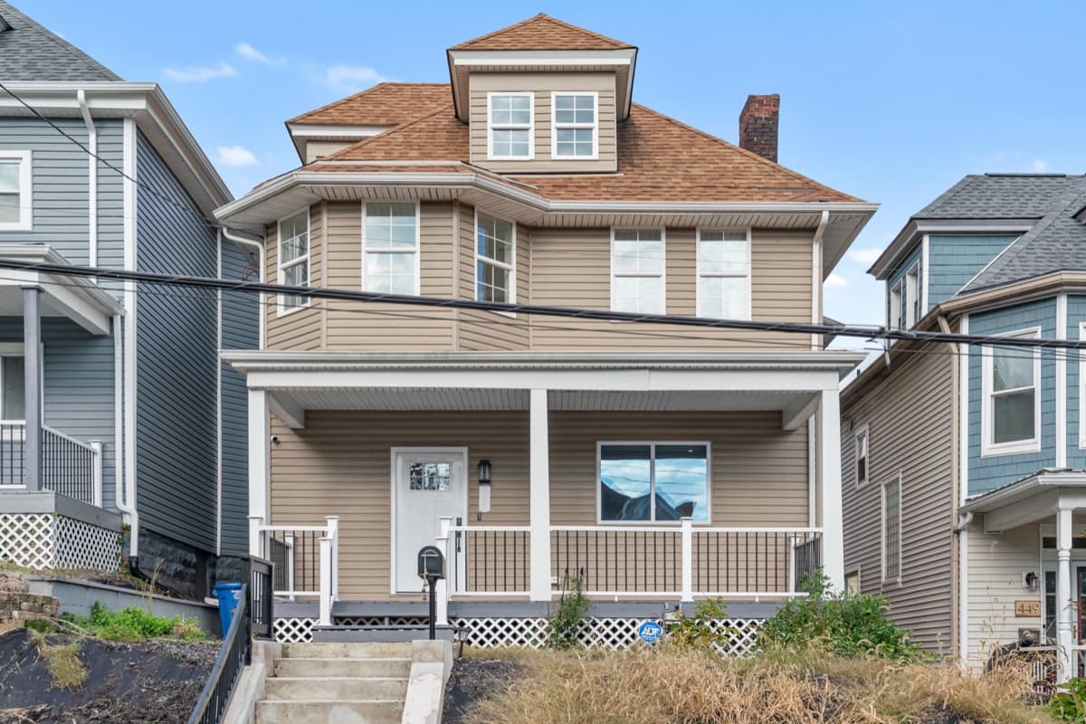 33 Grandview Avenue - Enhanced finish - Before